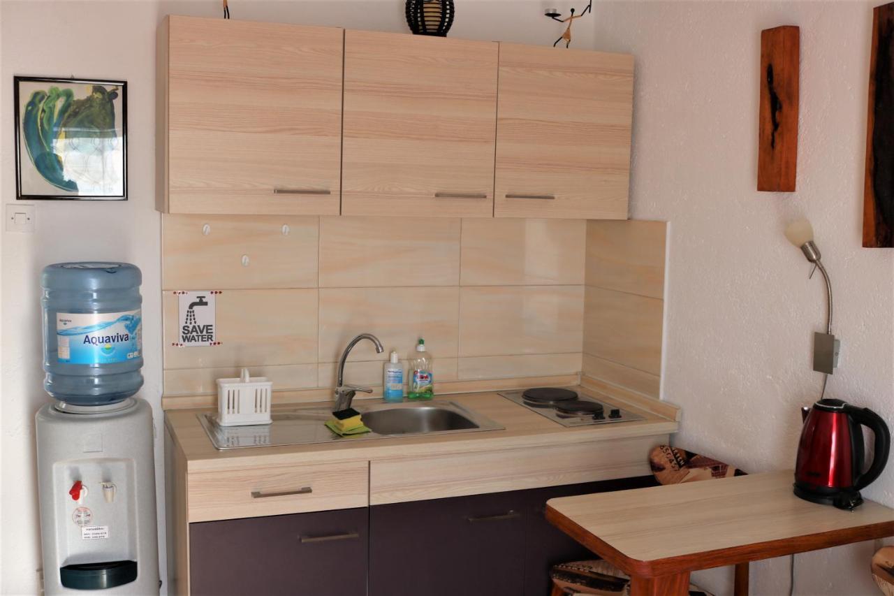 Apartman Turkesici Apartment ยาบลานัก ภายนอก รูปภาพ